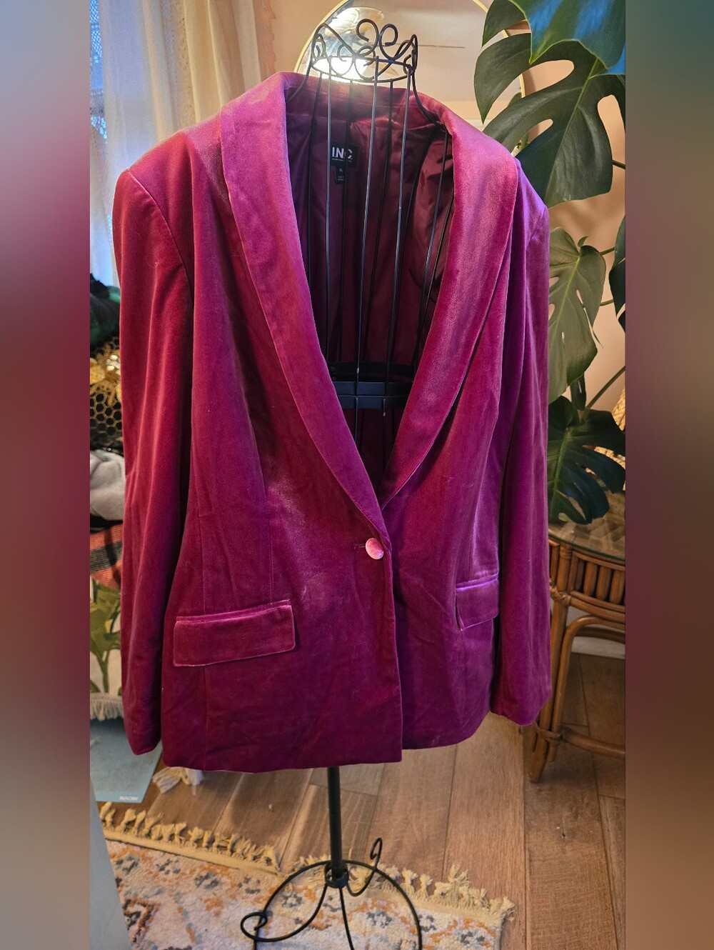 INC International Concepts Plum Magenta Velvet Shawl Collar Blazer XL EUC